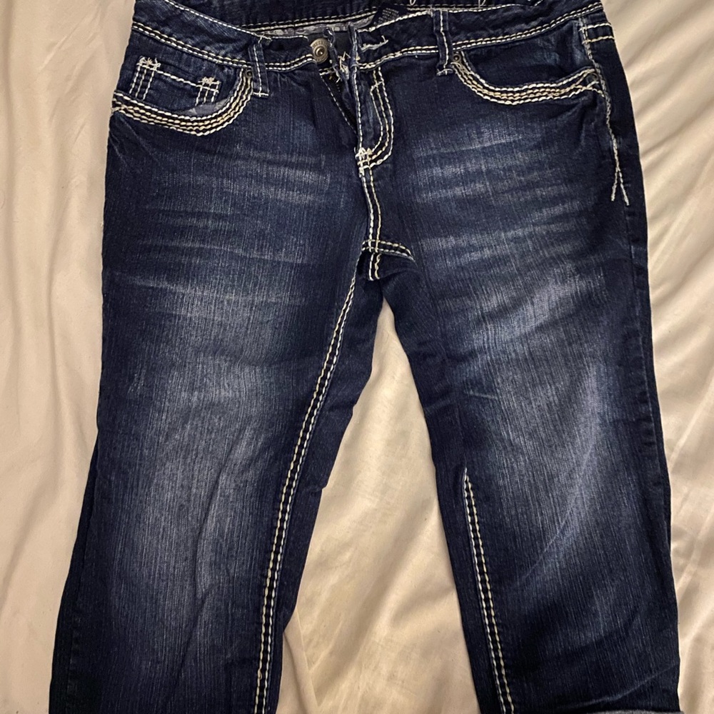 Amethyst Jean Capri